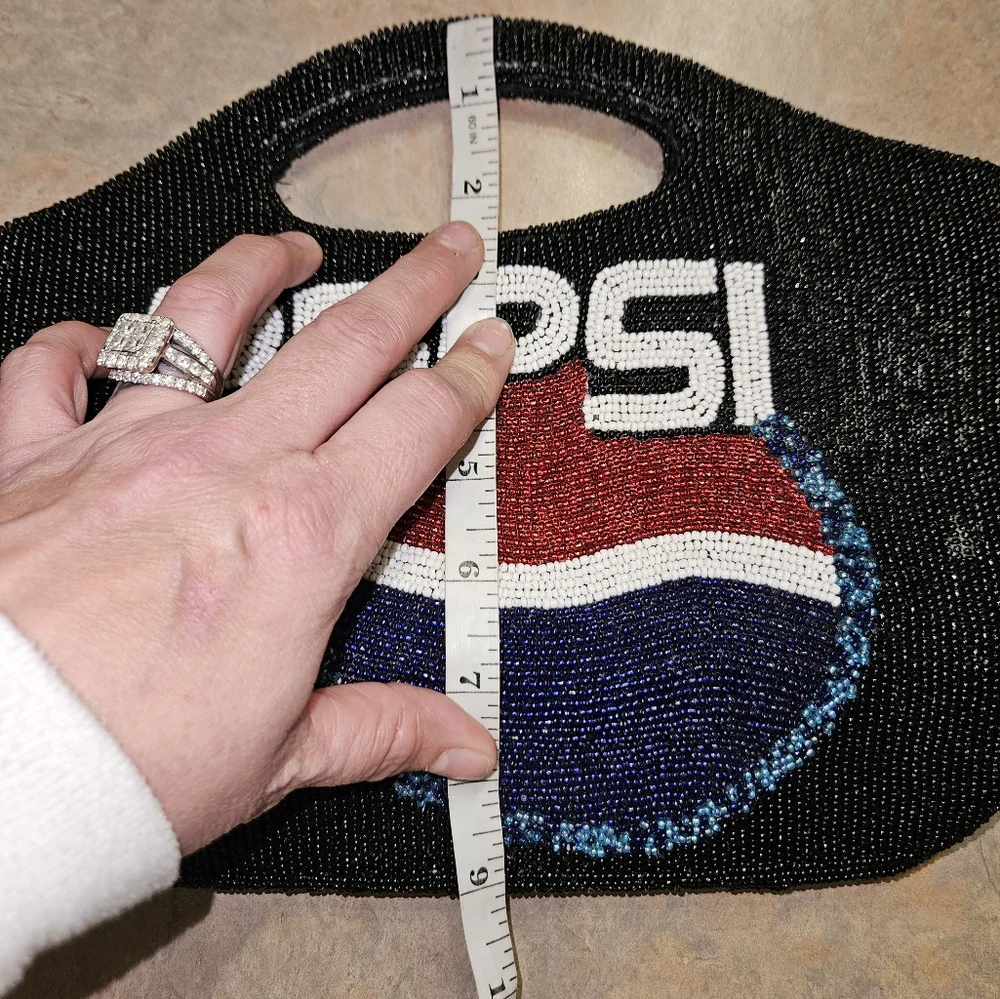 Vintage RARE Pepsi Cola (black) Hand Beaded UNUSED purse - Picture 8 of 9